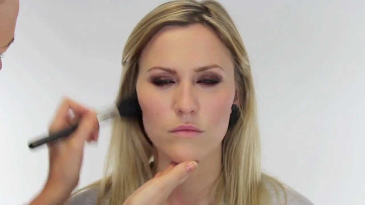 MAKE-UP TUTORIAL FOR BLUE EYES