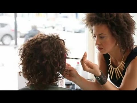 Short Hairstyles to Make Thin Hair Look Thicker : Short Hair Styling Tutorials