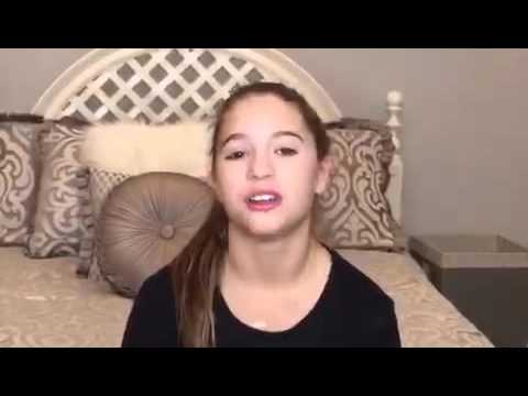 Mack Z Natural Makeup