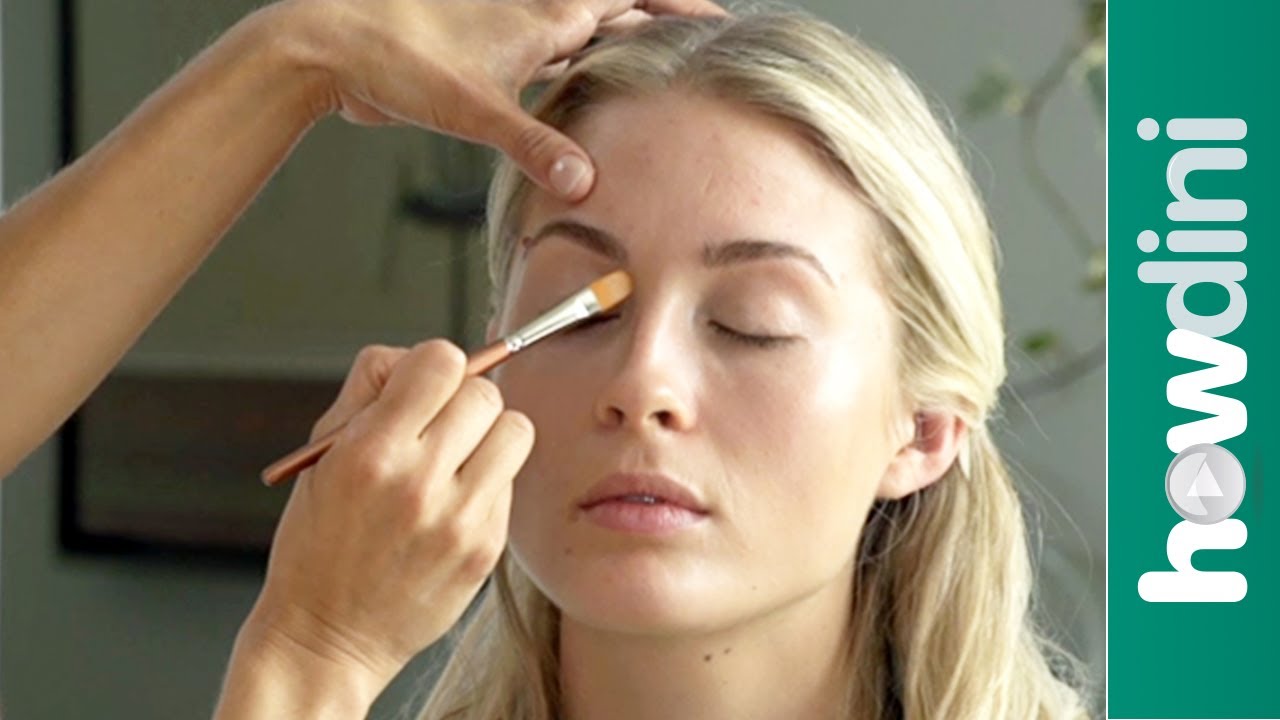 Natural Makeup Look: How to Look Great with Mineral Makeup