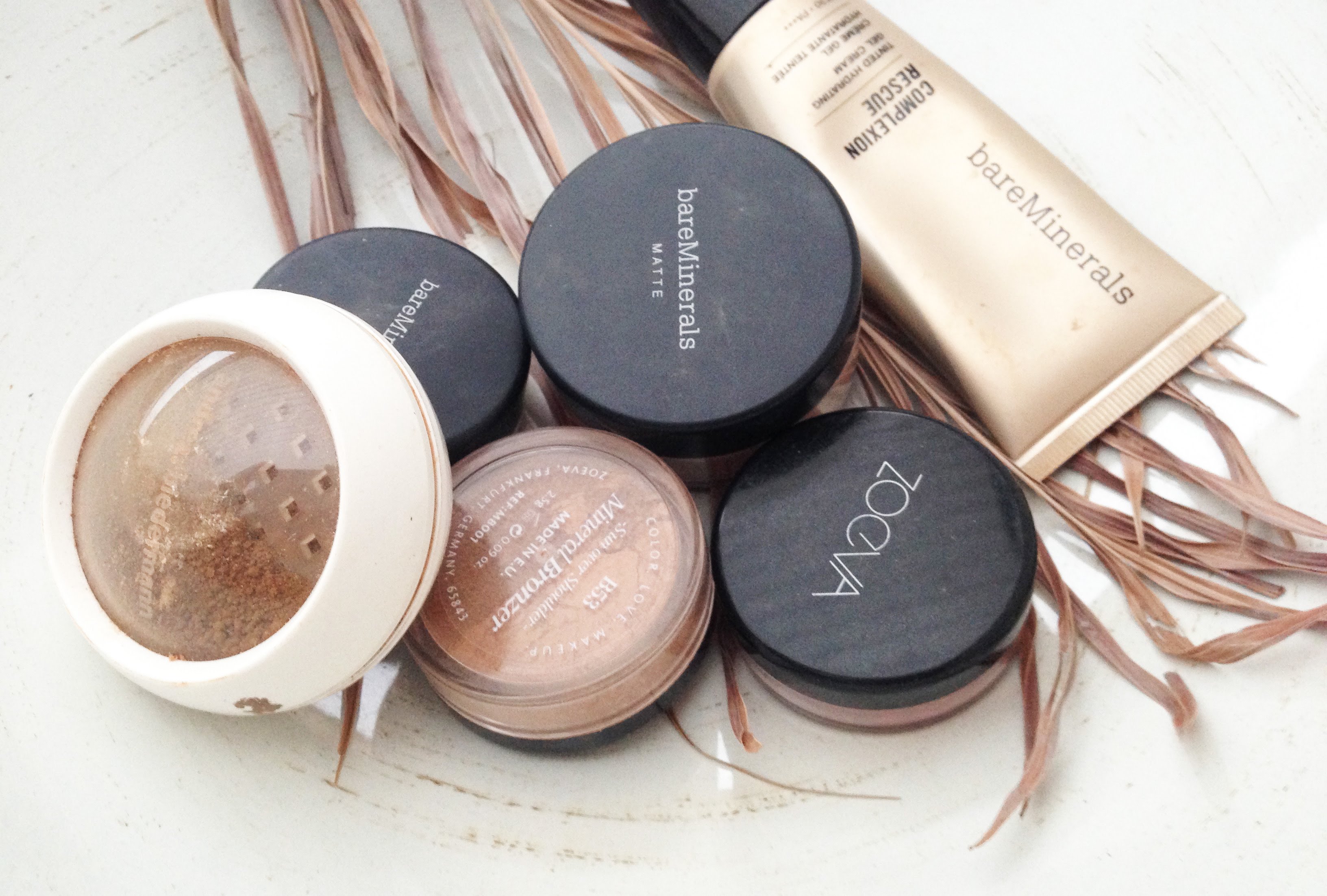 ? MINERAL MAKE UP Mineral Foundation Mineral Puder