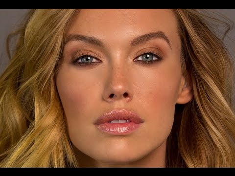 Everyday makeup using mineral makeup