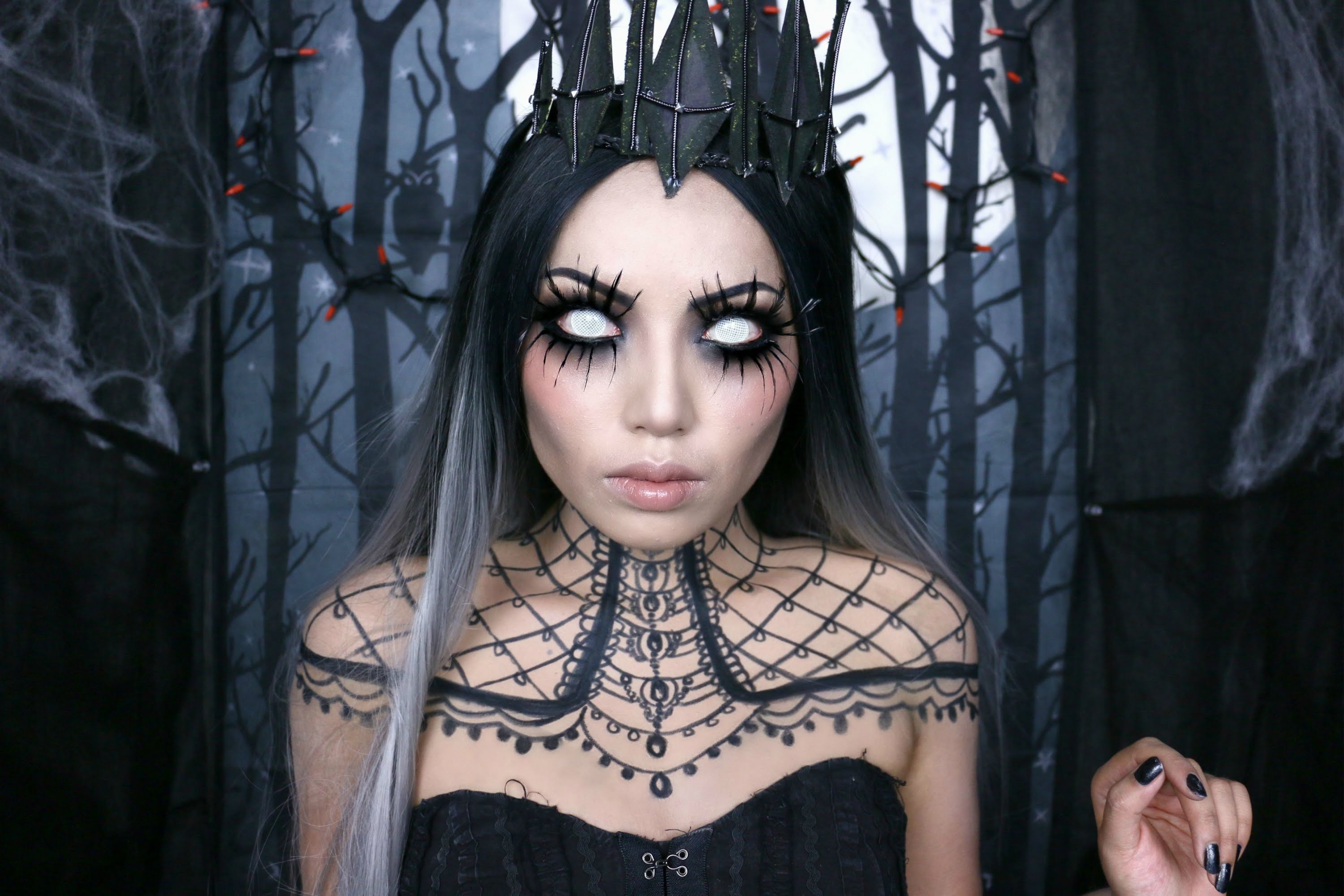 Queen of Darkness ( Halloween 2016)